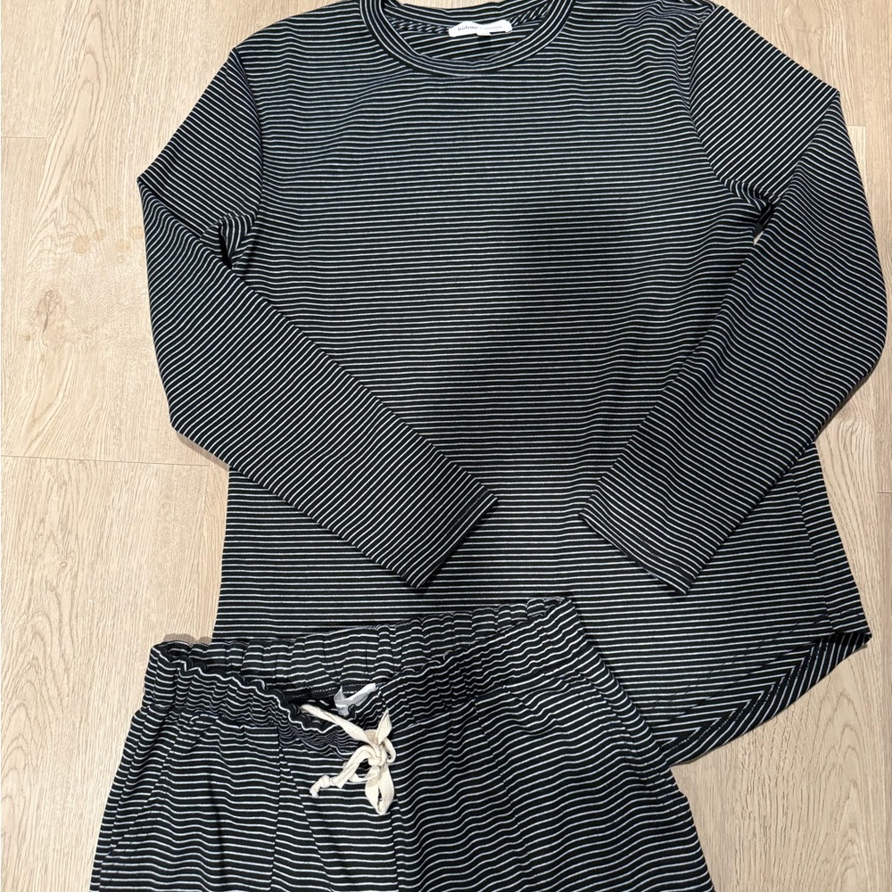 Bohme Striped Black and White Lounge Set